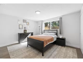 Photo #4: 225792533 Listing 