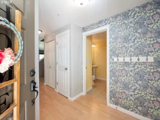 Photo #4: 22580813 Listing 