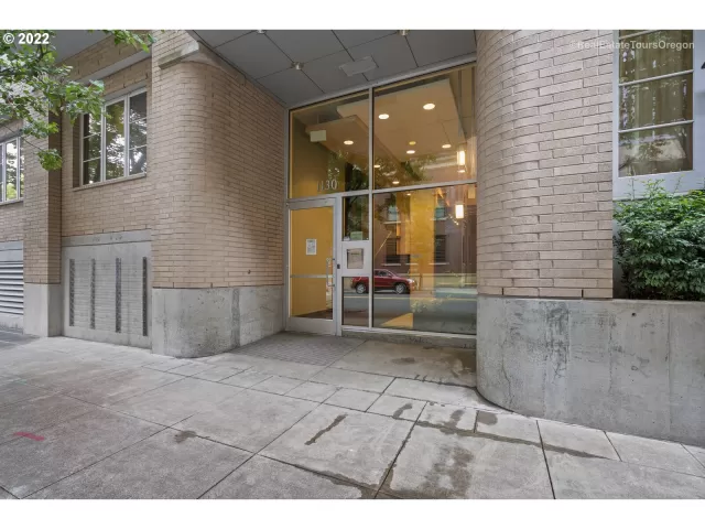 MLS: 22580842 Condo For Sale