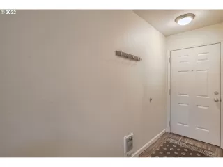 Photo #3: 22580941 Listing