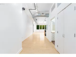 Photo #1: 22582114 Listing 