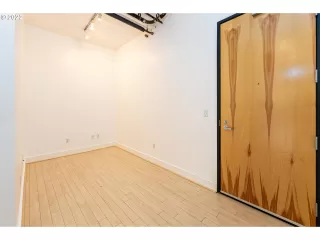 Photo #2: 22582114 Listing 