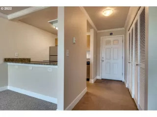 Photo #4: 22582175 Listing 