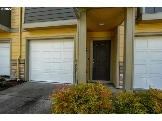 Photo #2: 22582188 Listing 