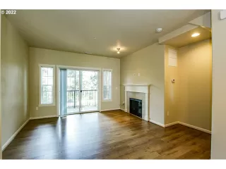 Photo #4: 22582188 Listing 