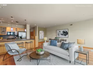 Photo #4: 22582826 Listing 