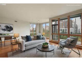 Photo #5: 22582826 Listing 