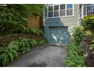 Photo #1: 22584524 Listing