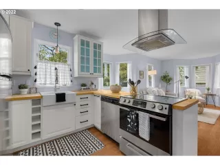 Photo #4: 22585148 Listing 