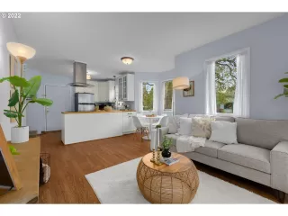 Photo #5: 22585148 Listing 