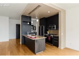 Photo #3: 22585480 Listing