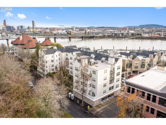 MLS: 22585588 Condo For Sale