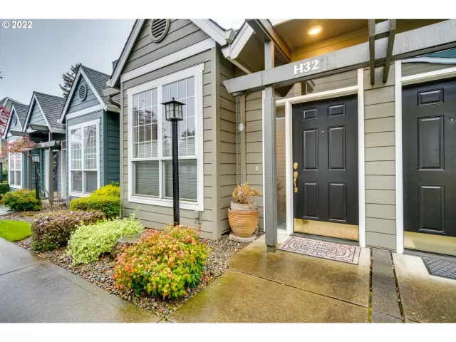 MLS: 22587952 Condo For Sale