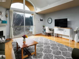 Photo #4: 22587960 Listing