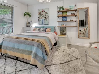 Photo #4: 22589459 Listing