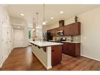 Photo #6: 22591050 Listing 