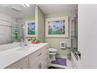 Photo #2: 22591260 Listing