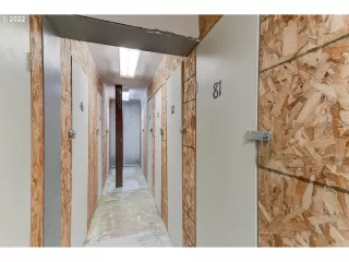 Photo #6: 22591260 Listing