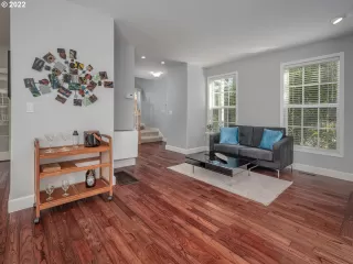 Photo #4: 22591606 Listing 