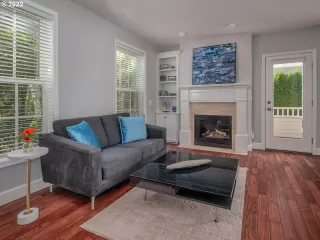 Photo #5: 22591606 Listing 