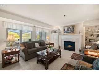 Photo #5: 22592070 Listing 