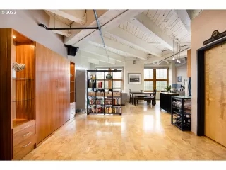 Photo #3: 22592711 Listing