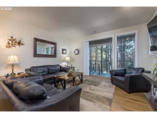 Photo #5: 22593109 Listing 
