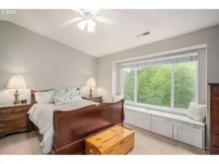 Photo #4: 22593197 Listing