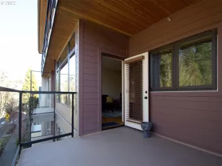 Photo #3: 22593893 Listing