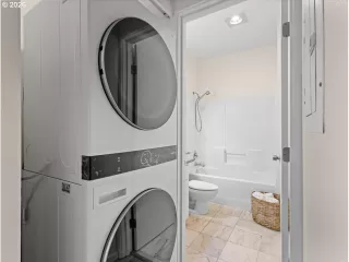 Photo #4: 225950527 Listing 