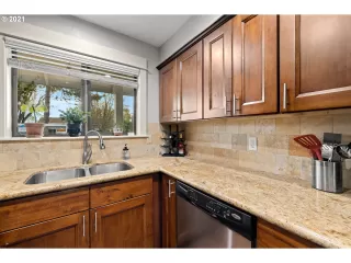 Photo #1: 22595054 Listing