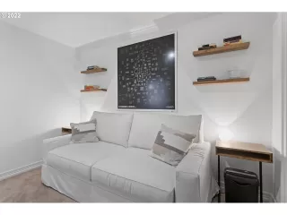 Photo #3: 22595450 Listing