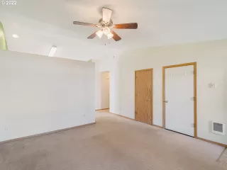 Photo #4: 22595981 Listing 