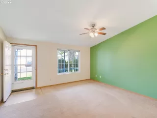 Photo #5: 22595981 Listing 