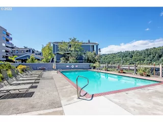 Photo #3: 22598131 Listing 