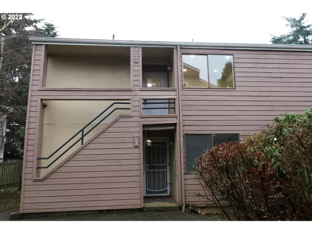 MLS: 22598931 Condo For Sale