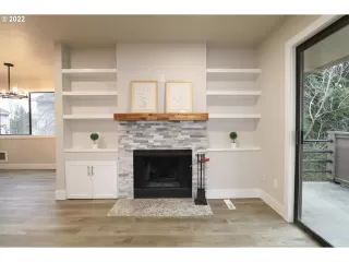 Photo #2: 22598931 Listing