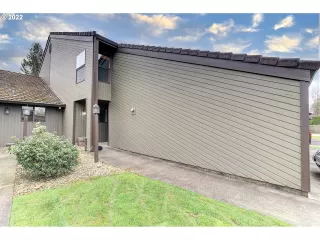 Photo #2: 22599411 Listing 