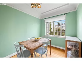 Photo #5: 22599894 Listing 