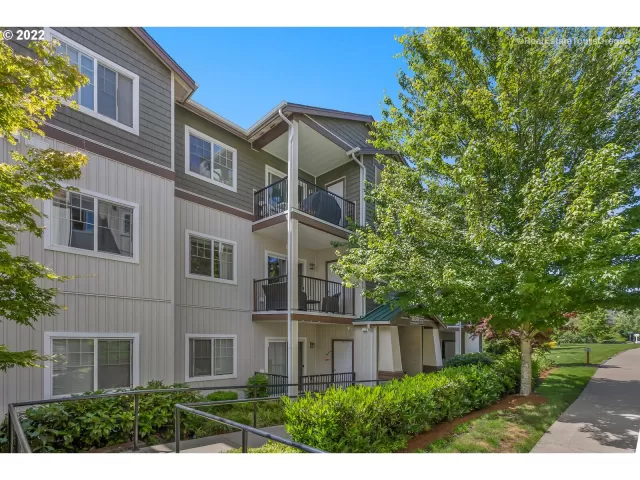 MLS: 22600072 Condo For Sale