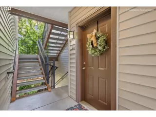 Photo #2: 22600072 Listing 