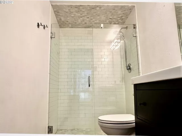 MLS: 22600516 Condo For Sale