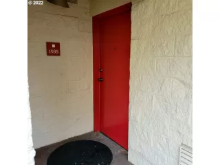 Photo #5: 22600516 Listing 