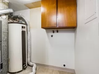 Photo #3: 22600713 Listing