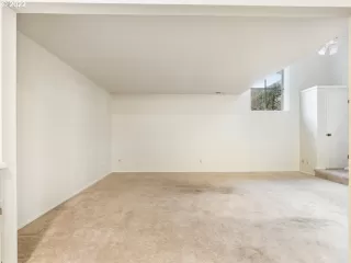 Photo #4: 22600713 Listing