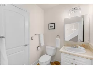 Photo #4: 22601939 Listing 