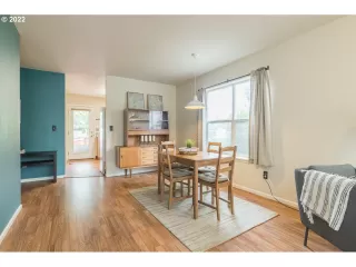 Photo #3: 22602411 Listing