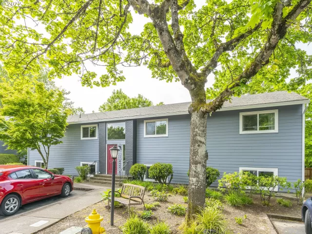 MLS: 22604513 Condo For Sale