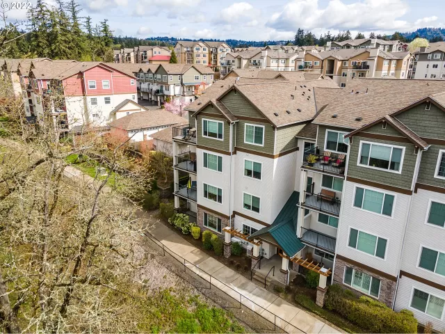 MLS: 22605217 Condo For Sale