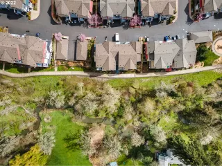 Photo #1: 22605217 Listing